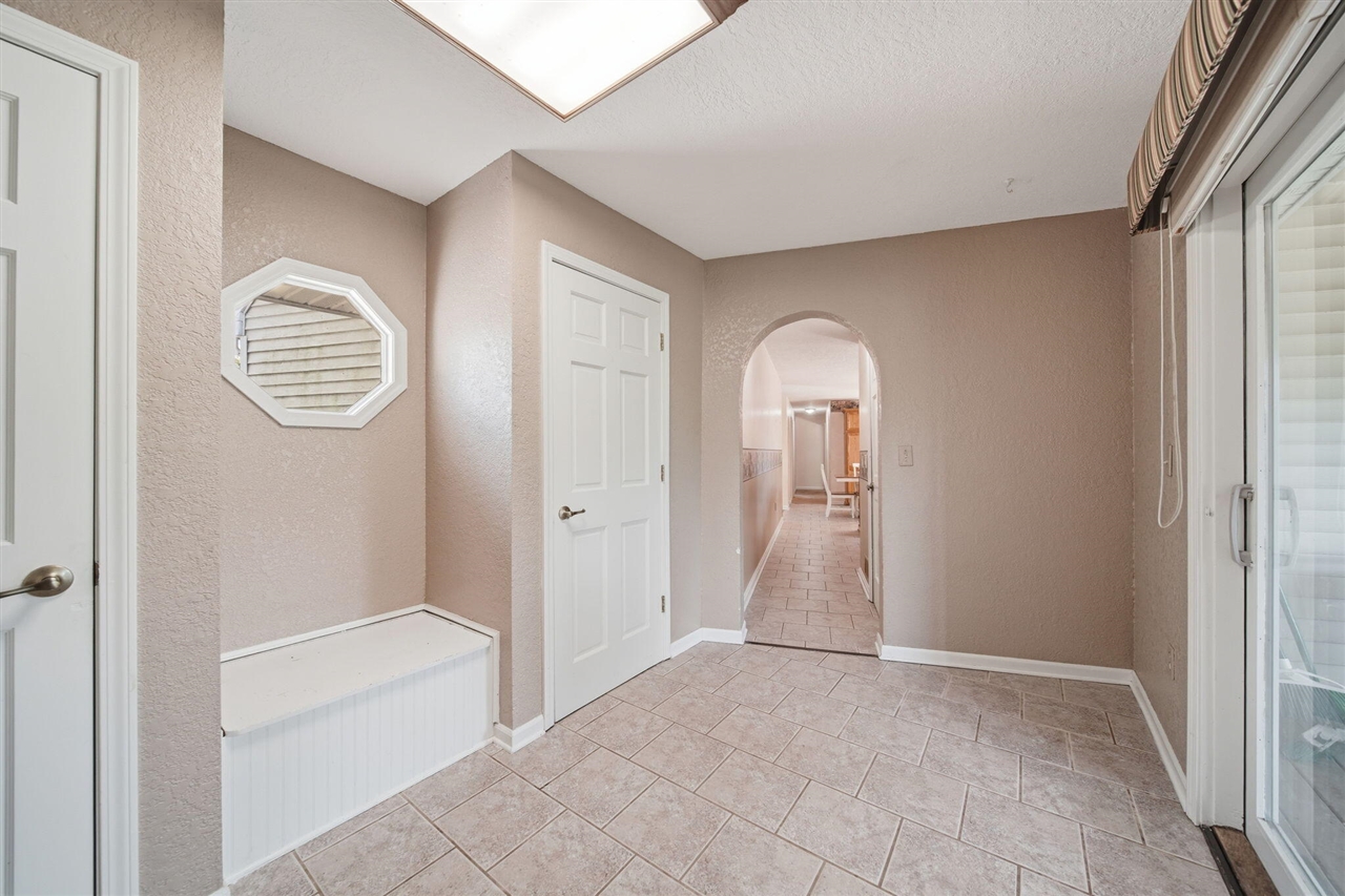 10770 Brix Highway Property Photo 26