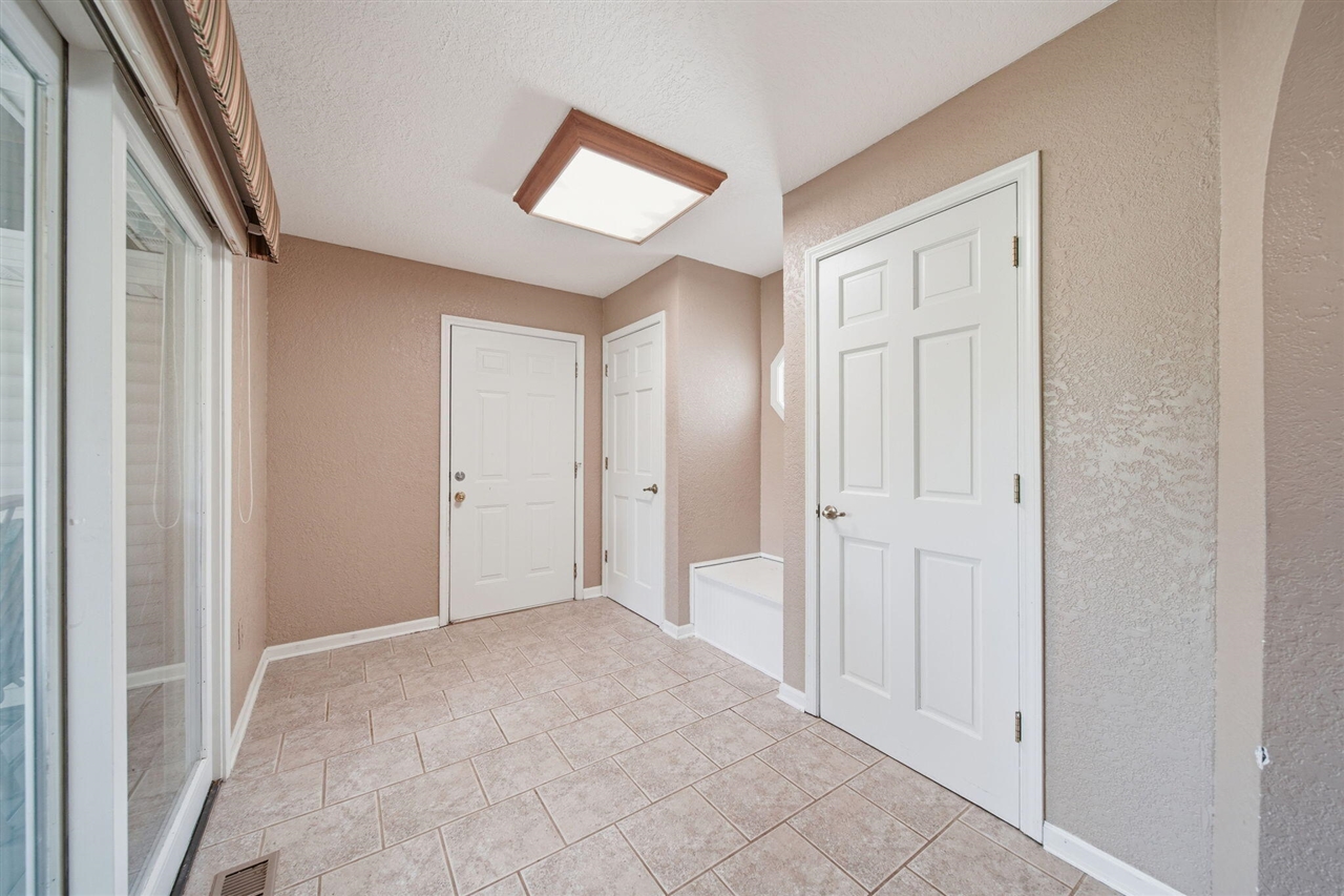10770 Brix Highway Property Photo 28