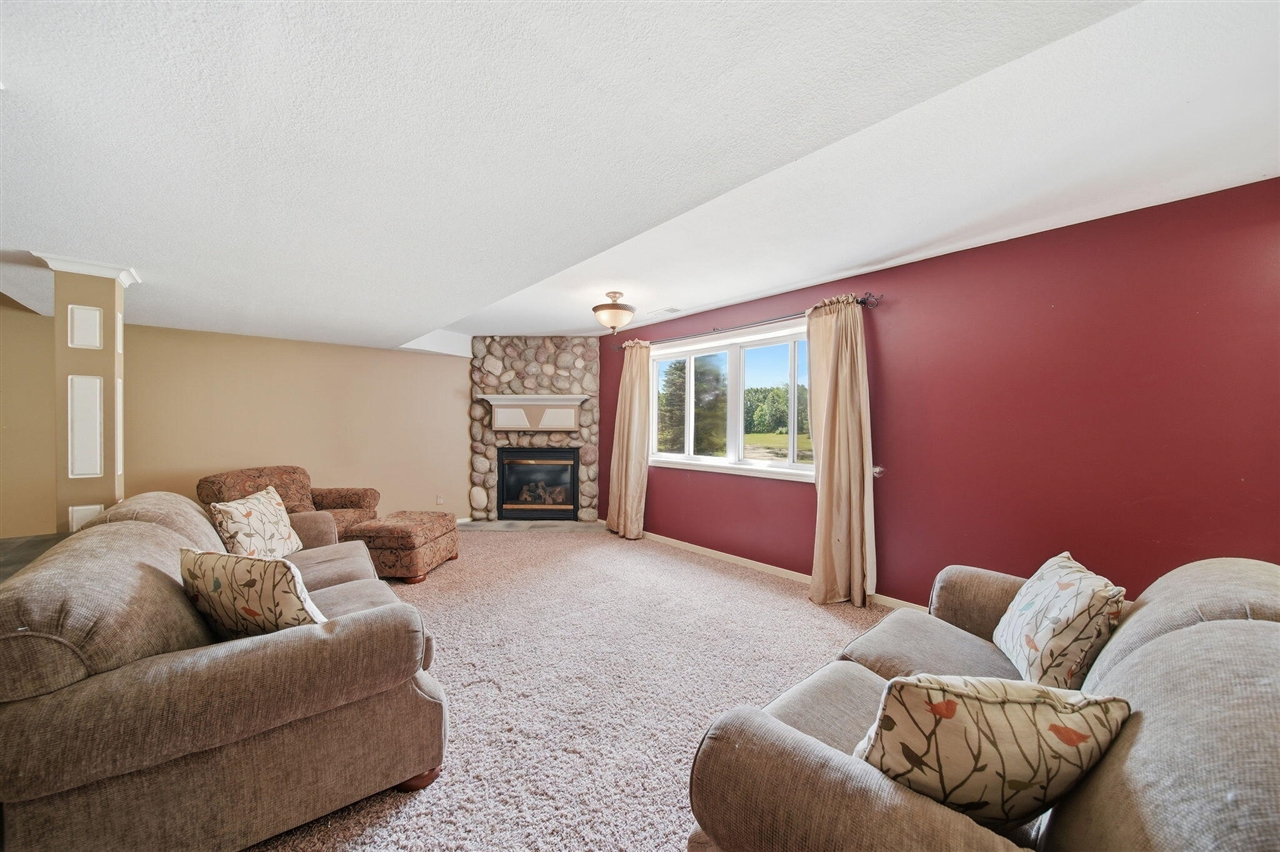 10770 Brix Highway Property Photo 34