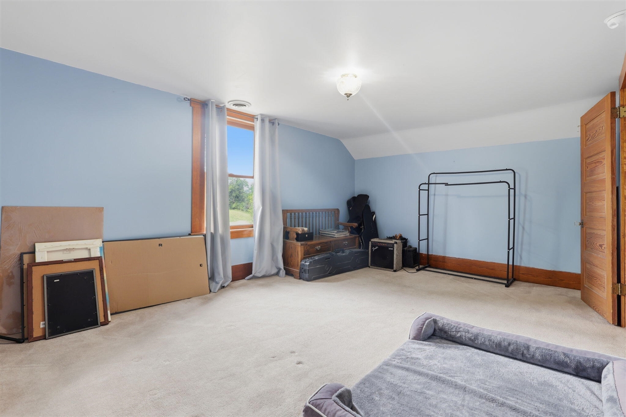 5900 Springbrook Road Property Photo 33