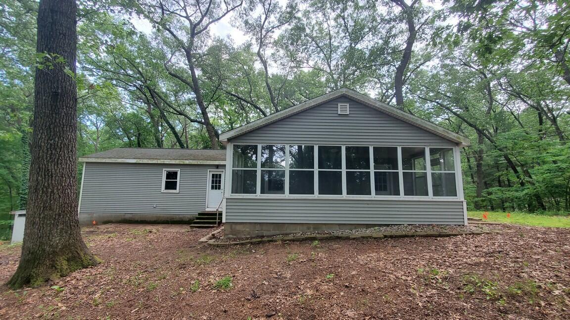 1751 Tom Nolan Road Property Photo 2