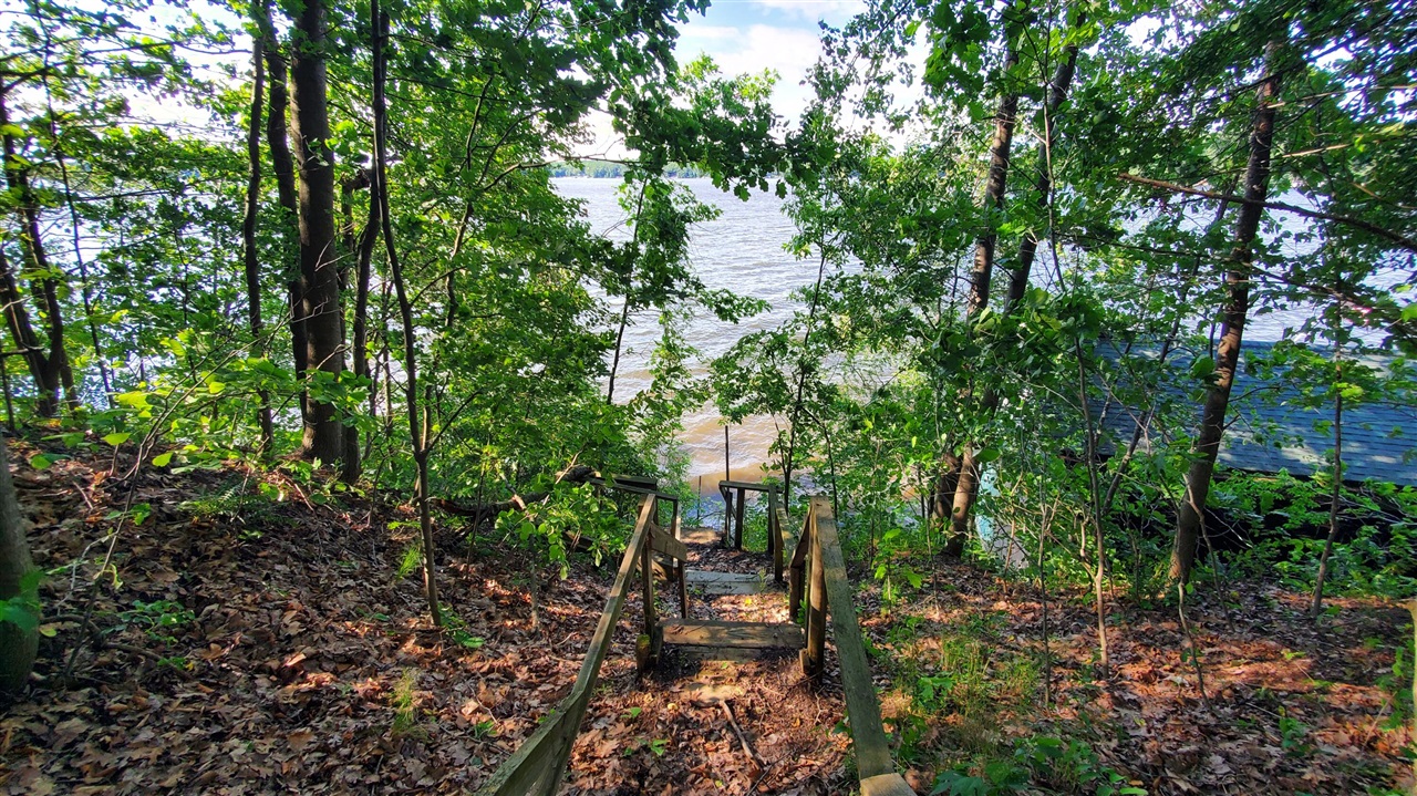 1751 Tom Nolan Road Property Photo 11