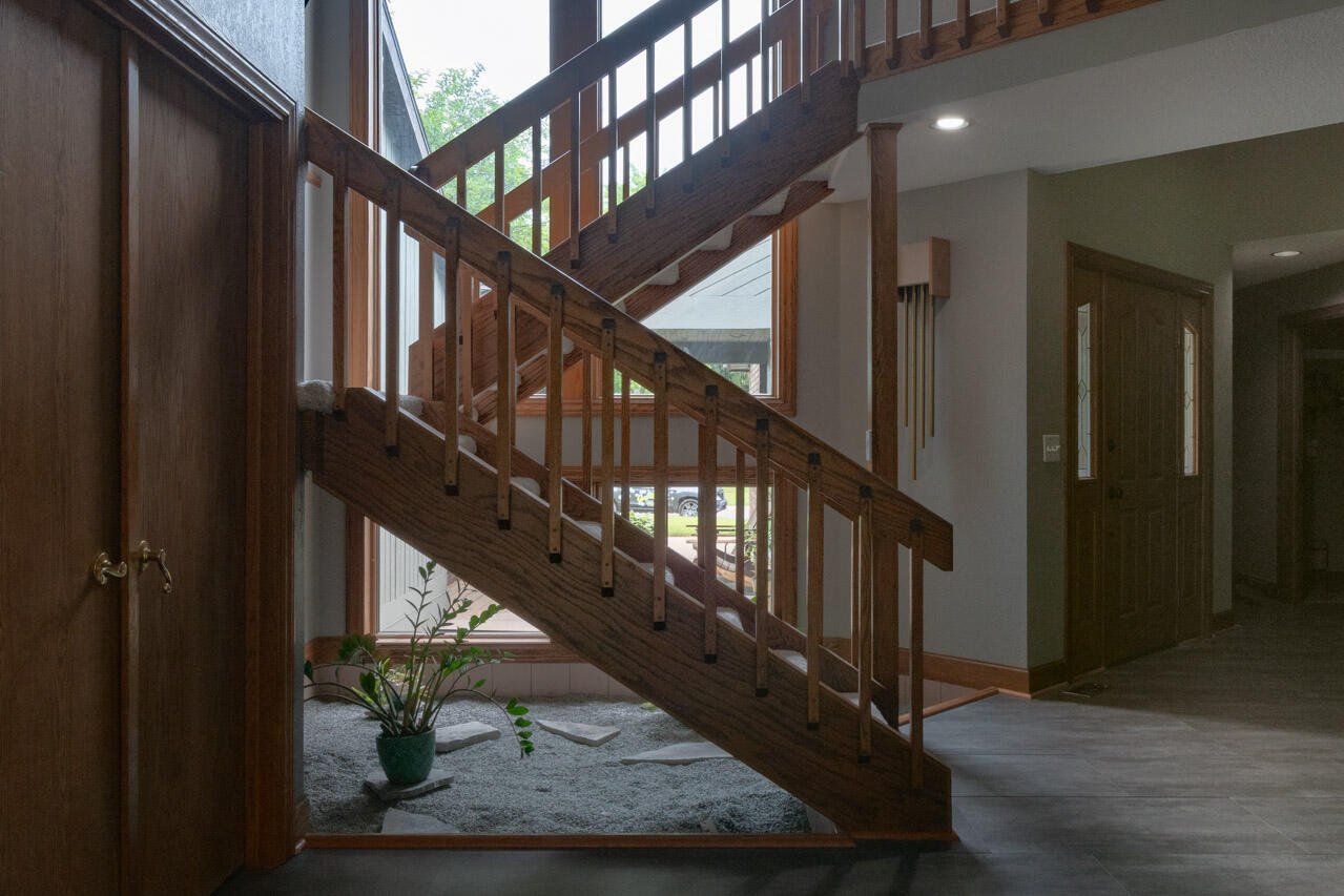 381 Timber Drive Property Photo 9