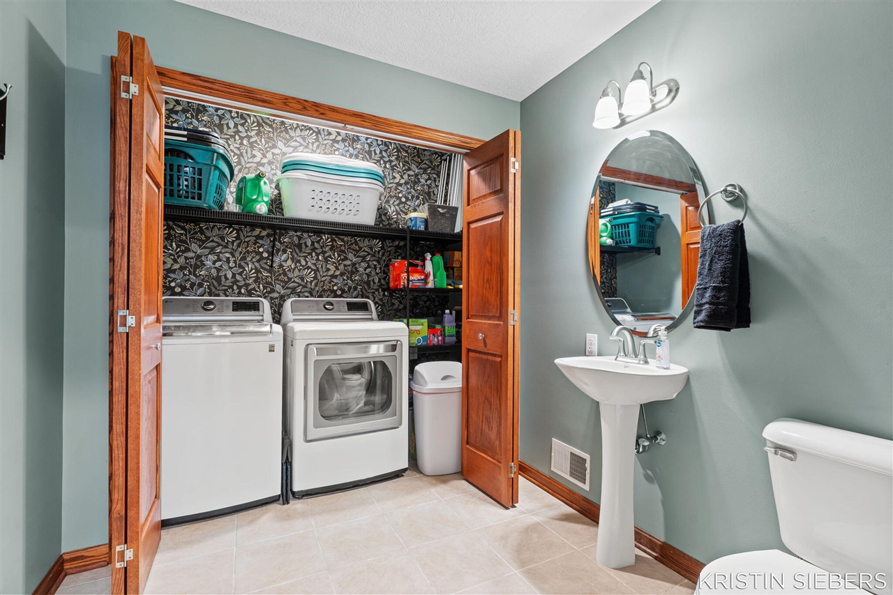 9760 Jade Drive Property Photo 31