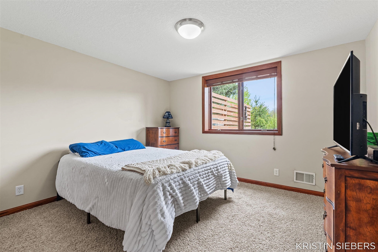 9760 Jade Drive Property Photo 36