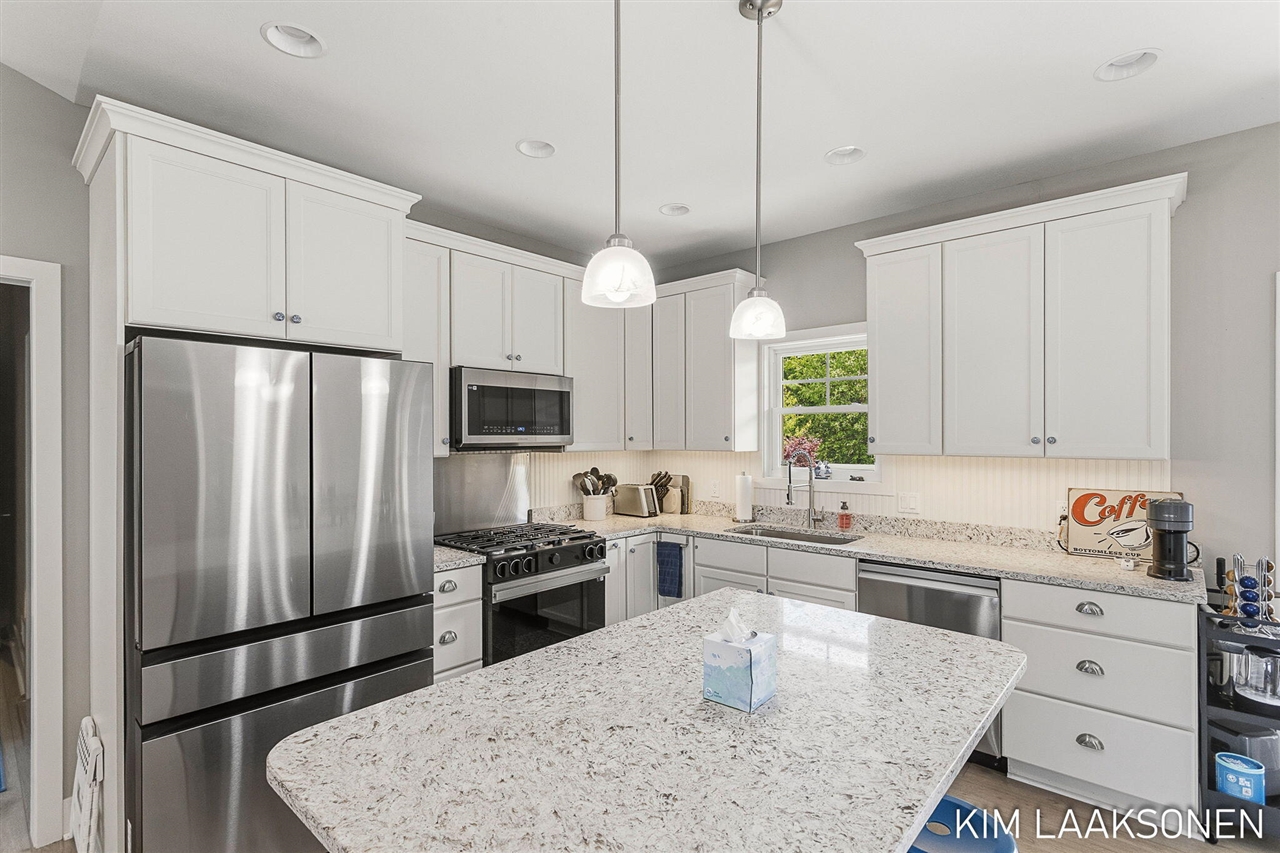 349 Parkside Lane Property Photo 12