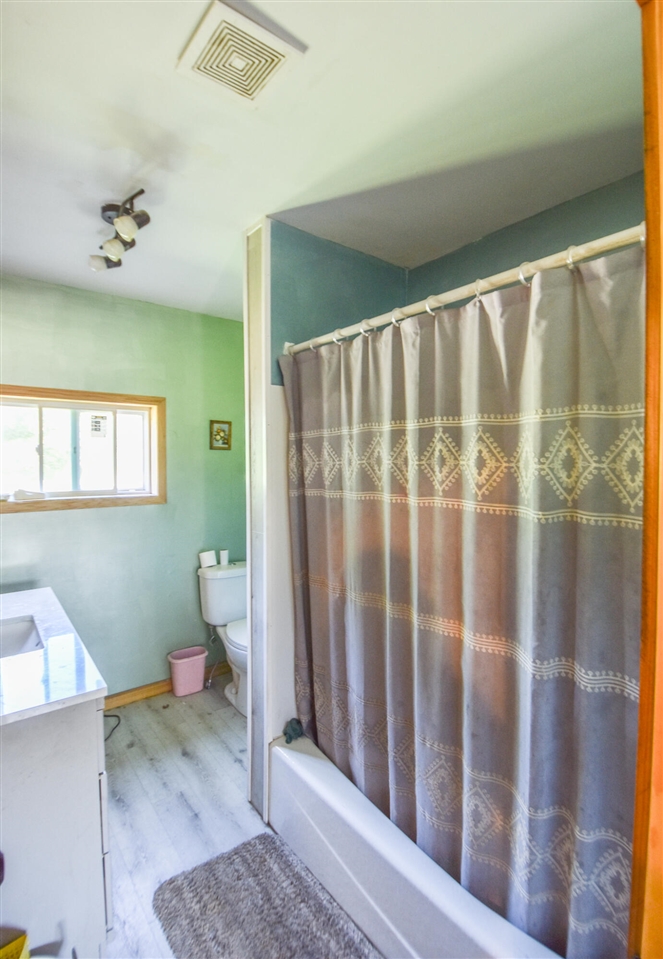 881 Brent Drive Property Photo 8