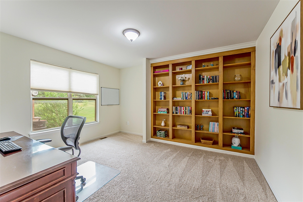 8757 Sydney Drive Property Photo 11