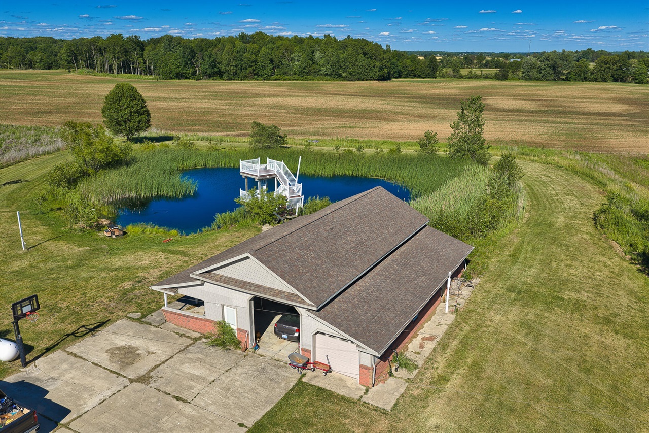 11905 Coman Road Property Photo 21