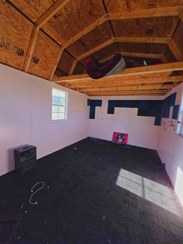 11905 Coman Road Property Photo 41