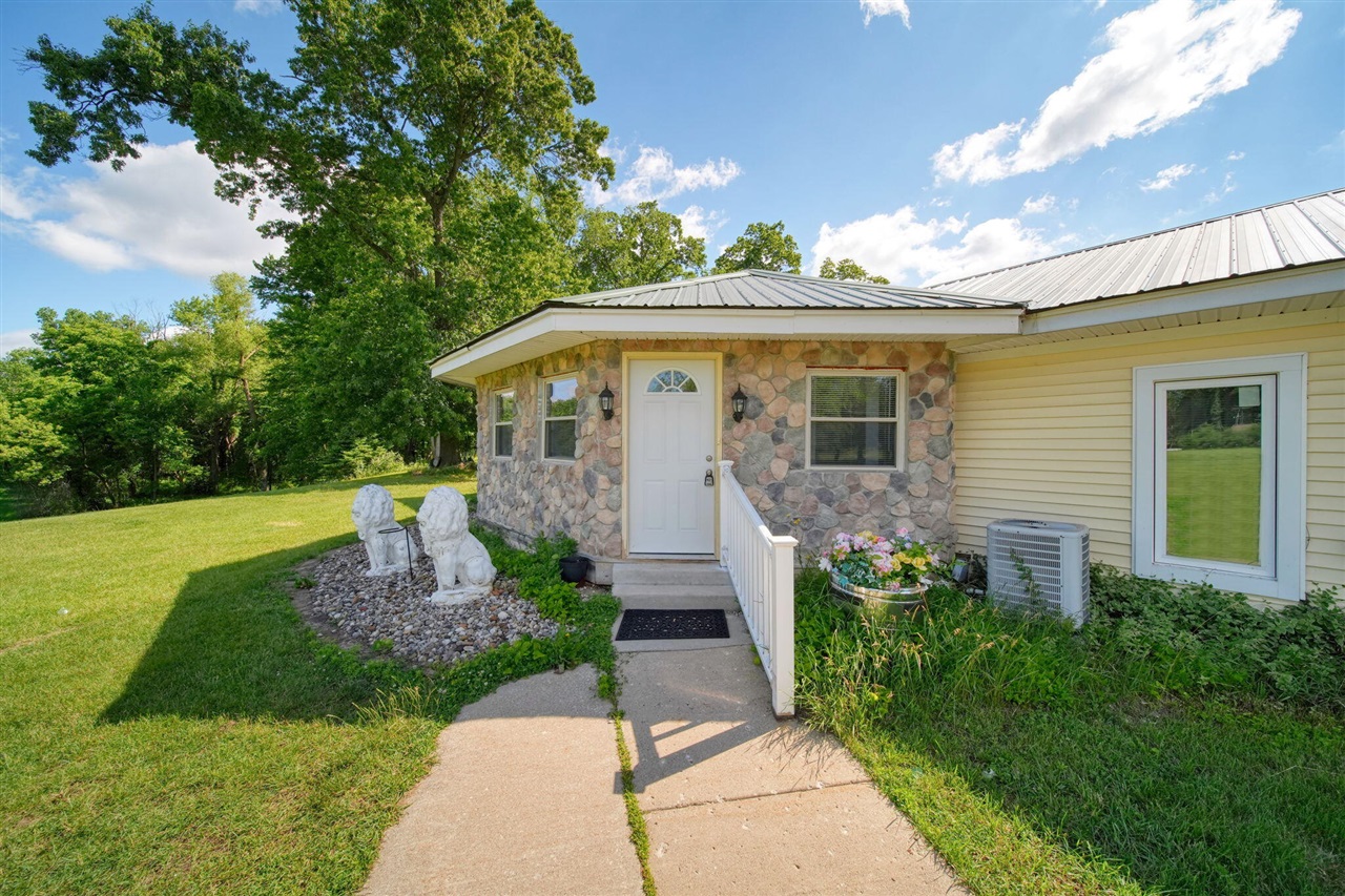 5995 N Sandstone Road Property Photo 4