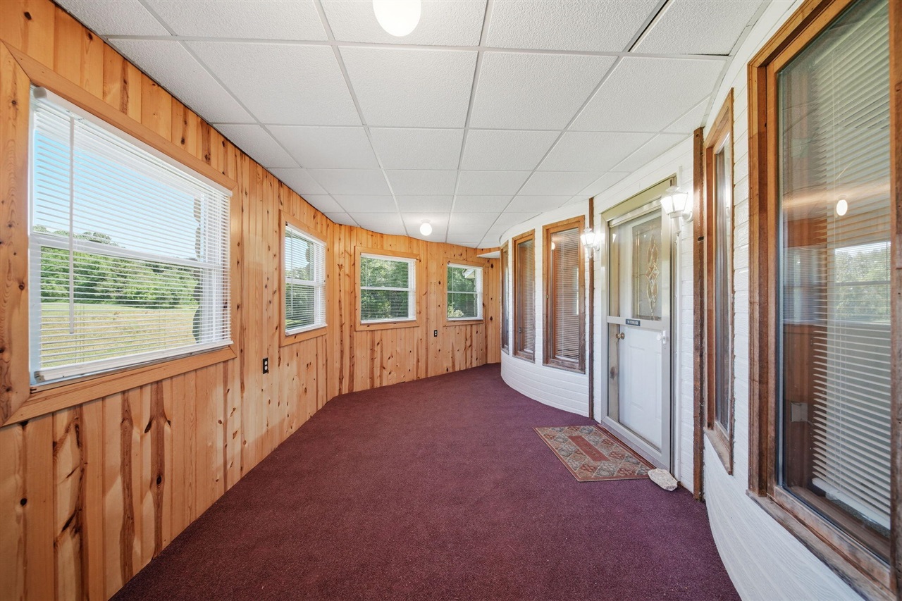 5995 N Sandstone Road Property Photo 5