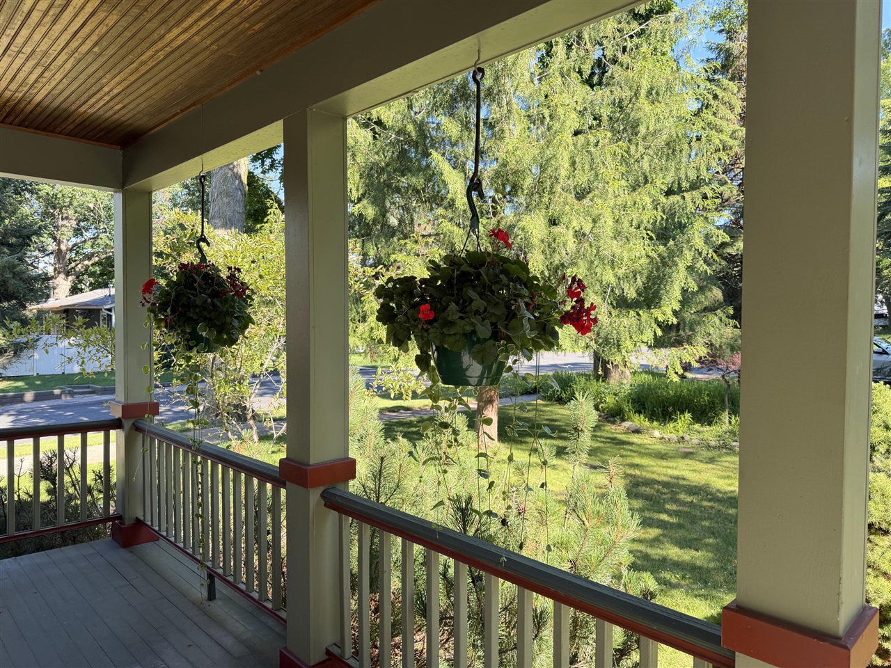 34 S Spring Street Property Photo 6