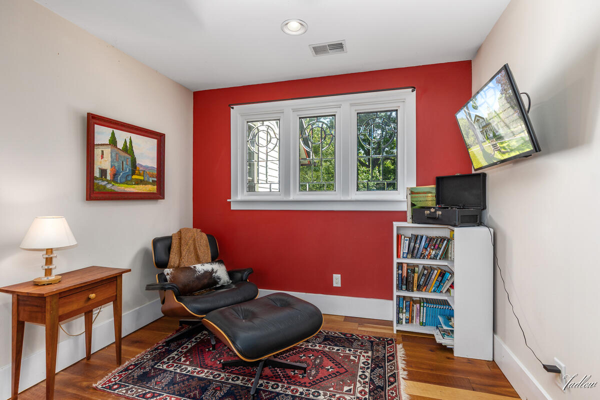34 S Spring Street Property Photo 19