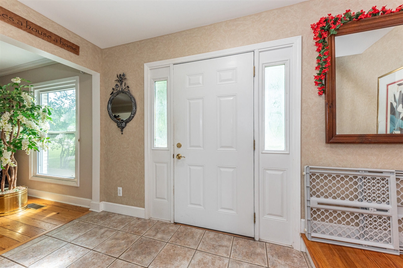 3559 Meadow Lane Property Photo 5