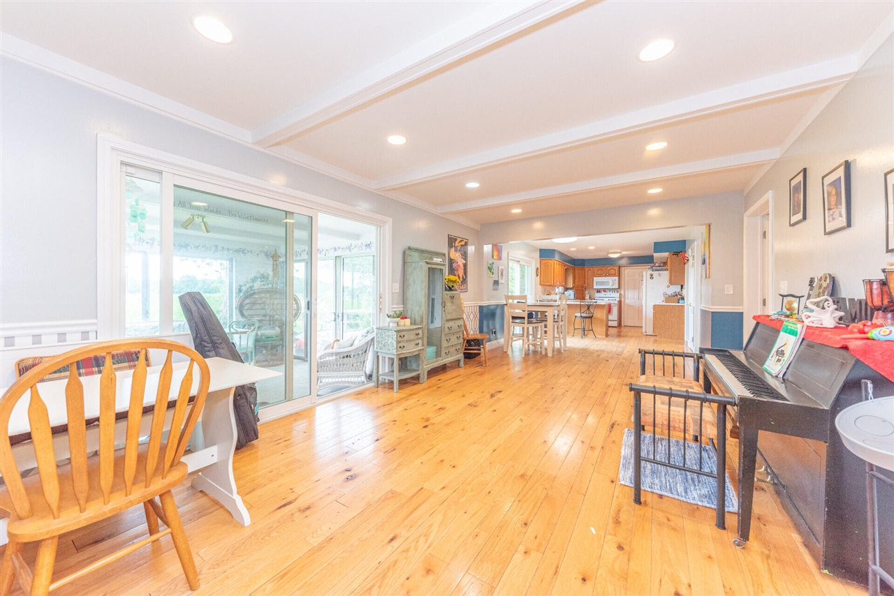 3559 Meadow Lane Property Photo 14