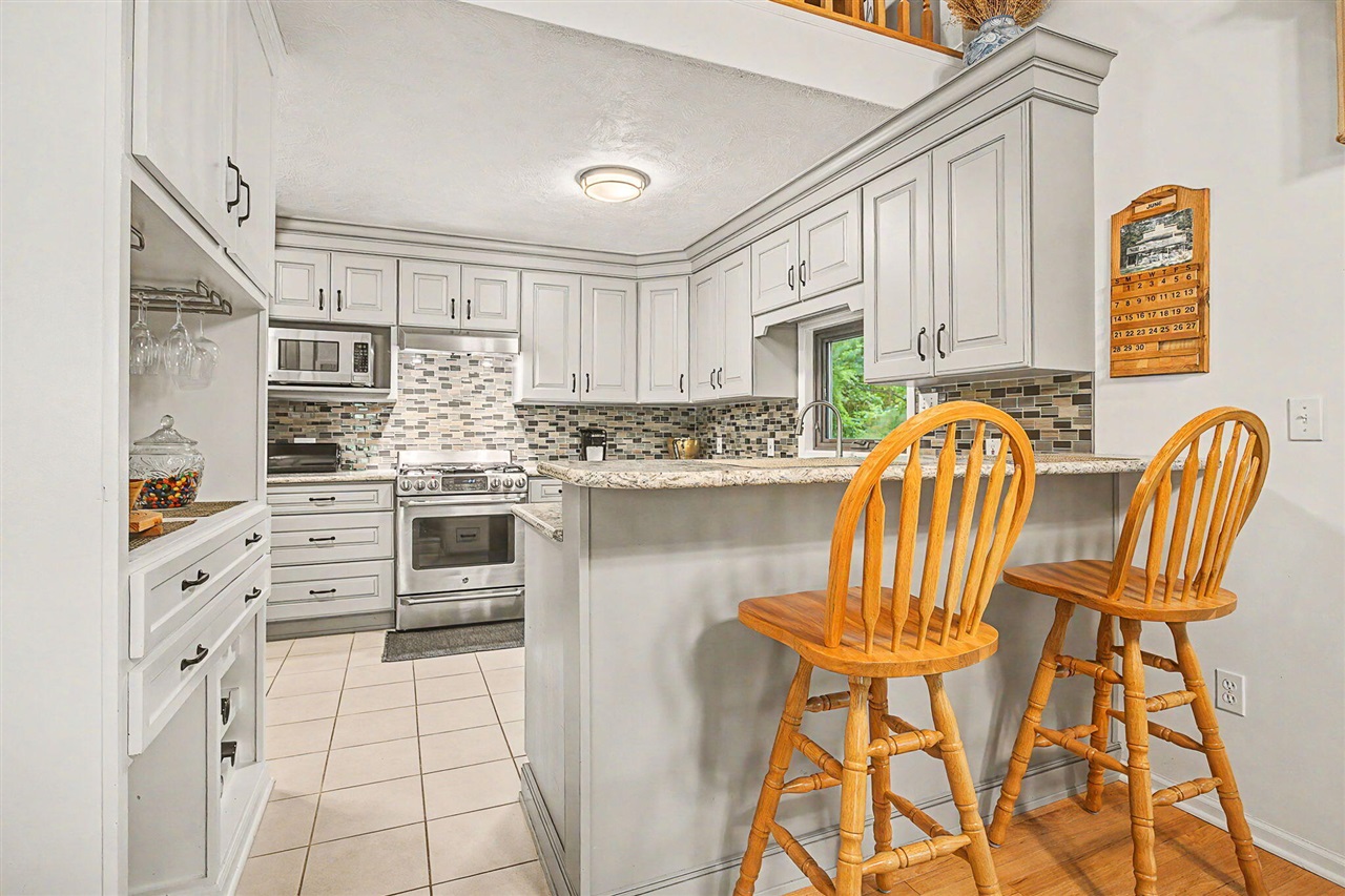 12017 Lilac Lane Property Photo 11