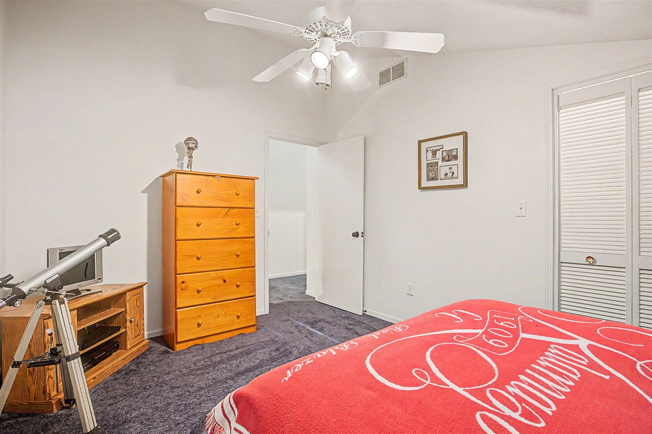 12017 Lilac Lane Property Photo 21