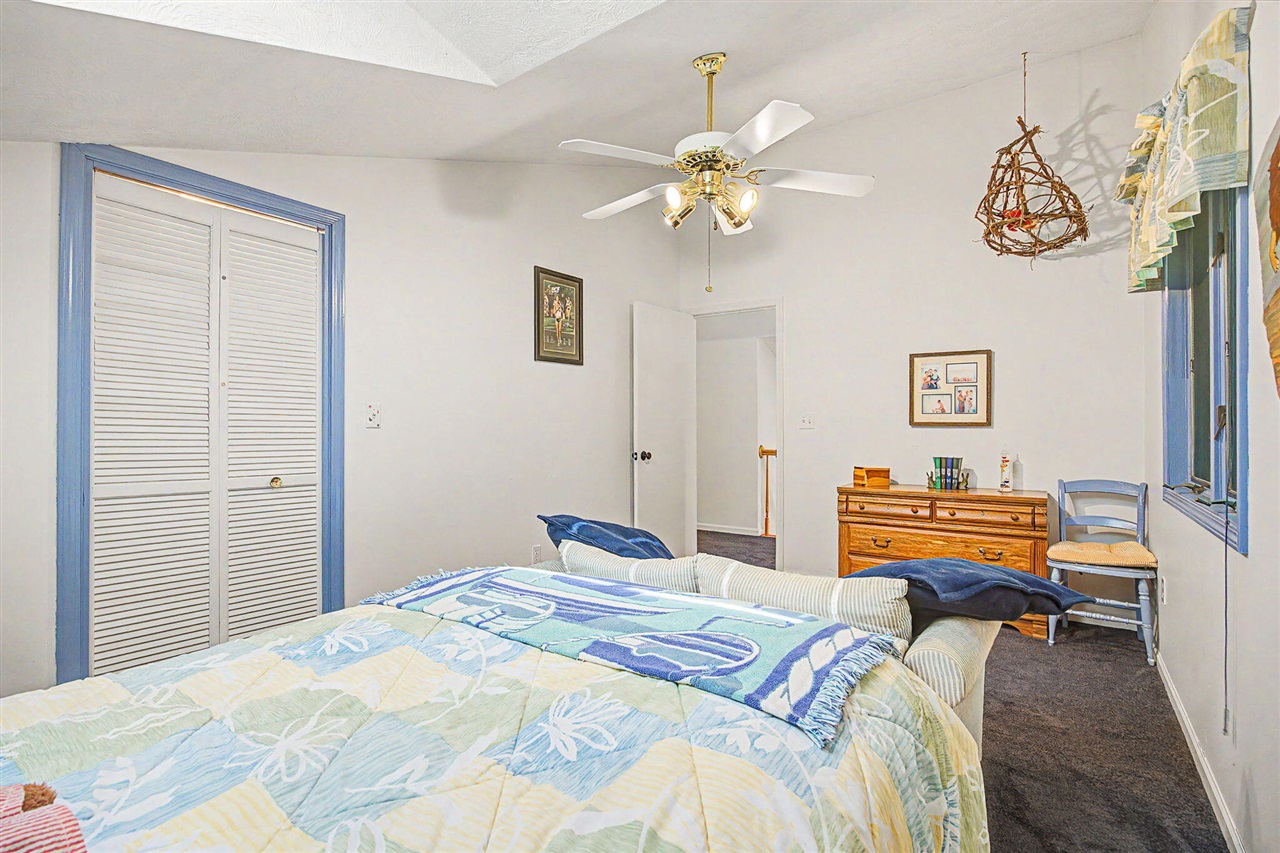 12017 Lilac Lane Property Photo 23