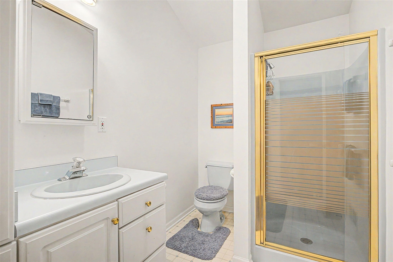 12017 Lilac Lane Property Photo 25