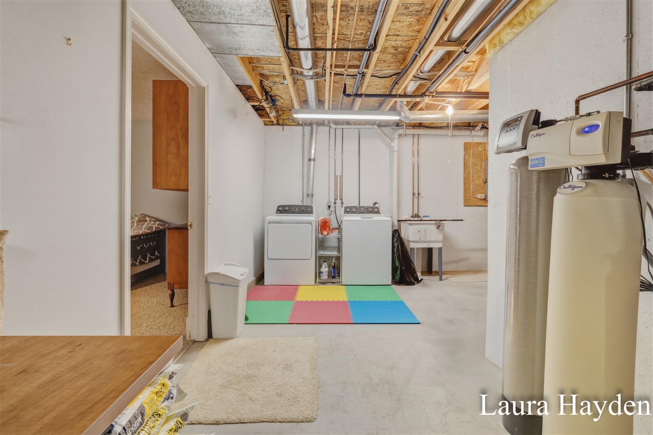 6880 Beechwood Drive Property Photo 41