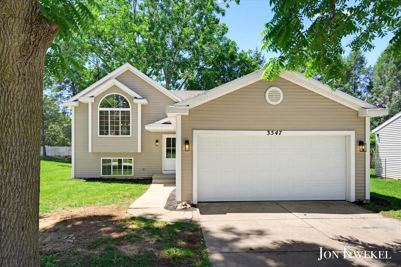 3547 Breton Valley Property Photo 1