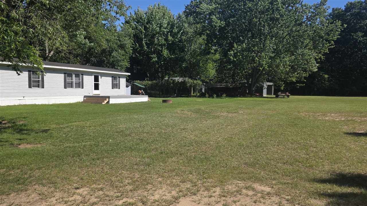 6505 E Dewey Road Property Photo 2