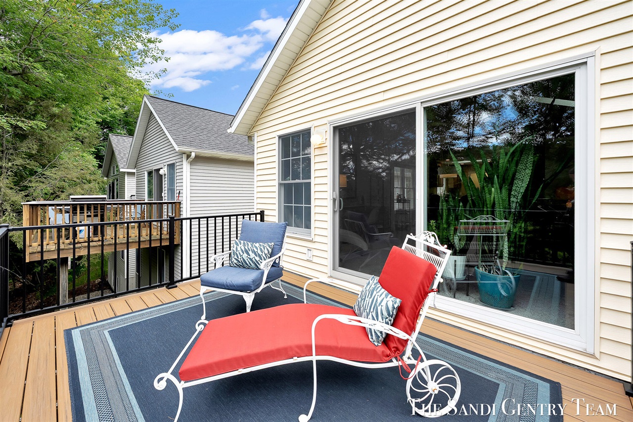 931 Bluff Creek Drive Property Photo 34