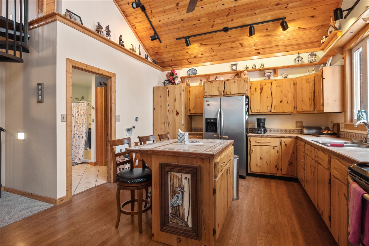 63 E Piney Road Property Photo 8