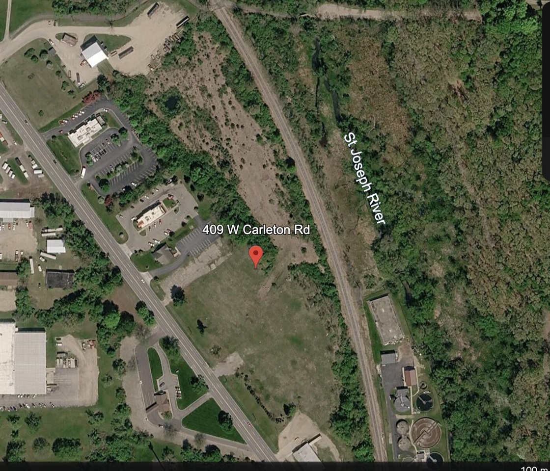409 W Carleton Road Property Photo 2