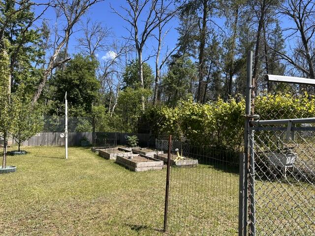 164 W 10 Mile Property Photo 23