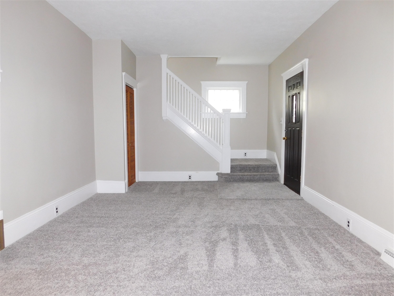 1238 3rd Street Property Photo 6