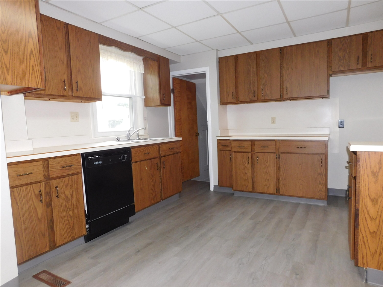 1238 3rd Street Property Photo 12
