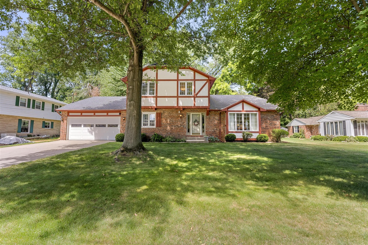 408 S Moorland Drive Property Photo 1