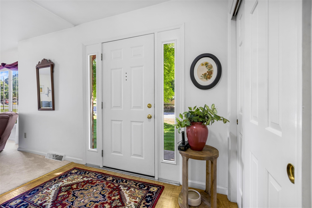 408 S Moorland Drive Property Photo 2