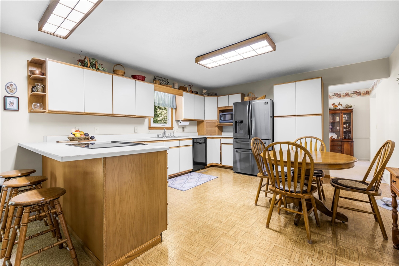 408 S Moorland Drive Property Photo 6