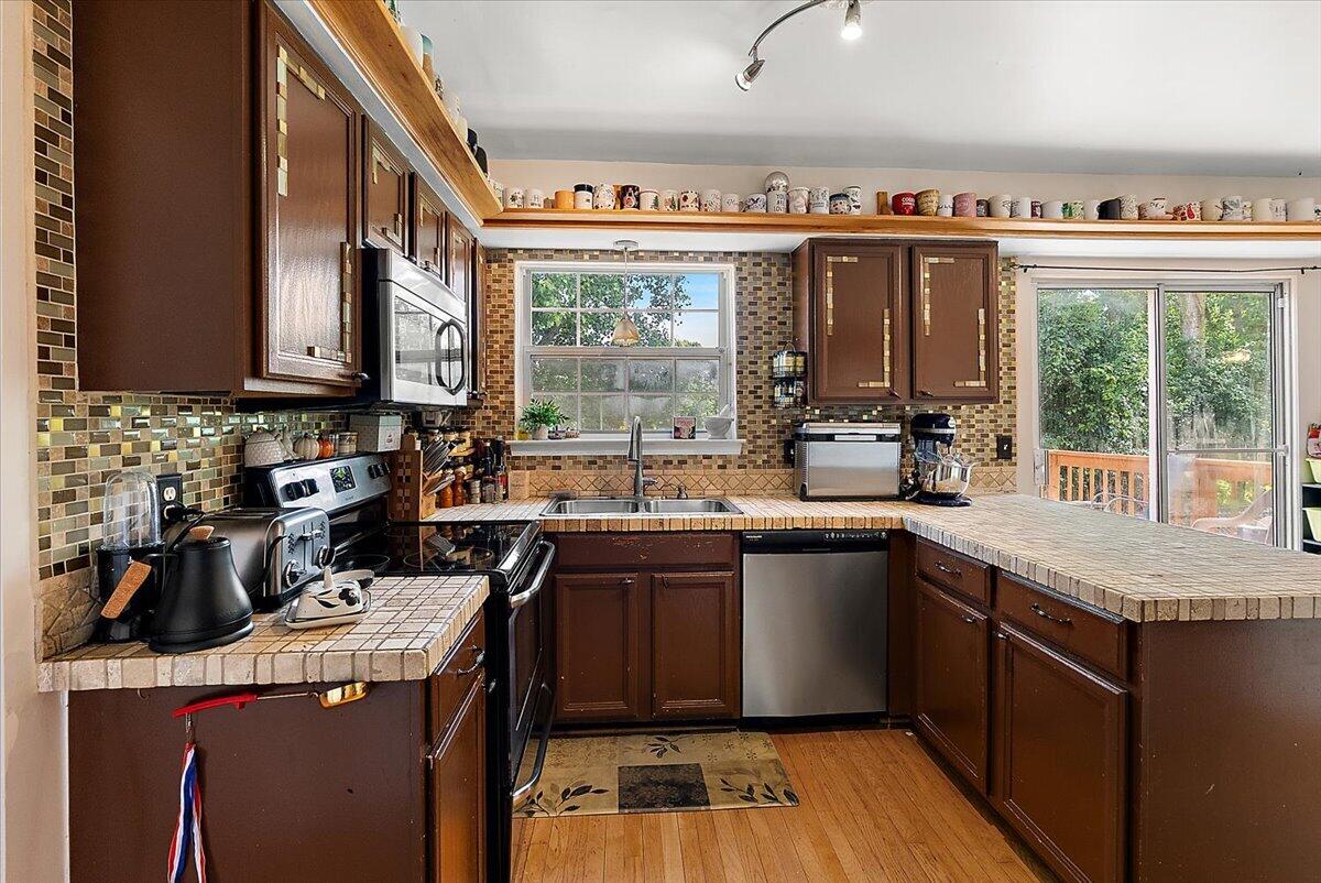 3223 Roon The Ben Property Photo 11