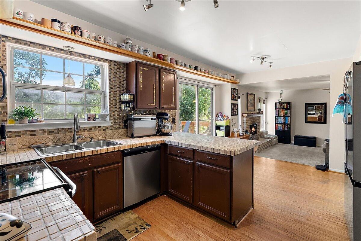 3223 Roon The Ben Property Photo 12