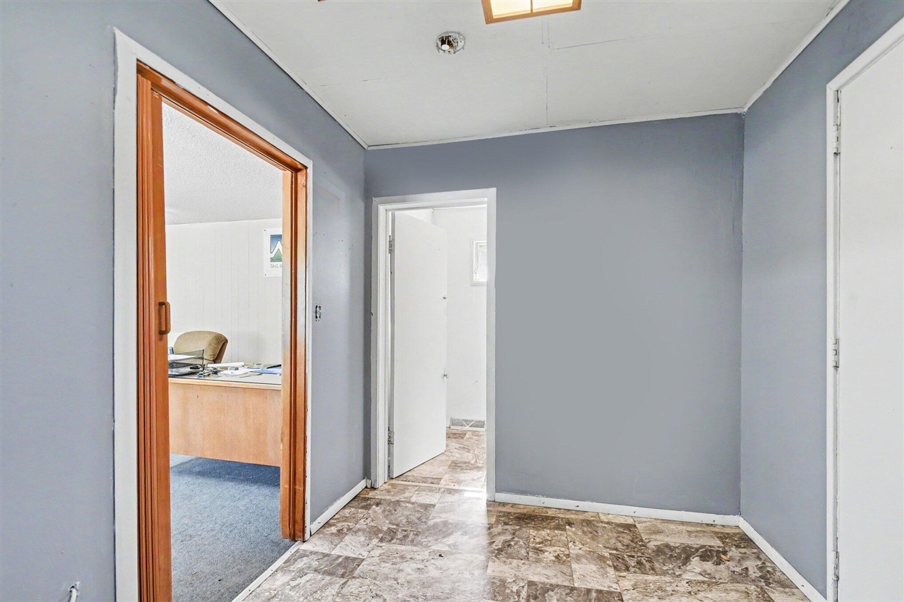 101 Millburg Drive Property Photo 10