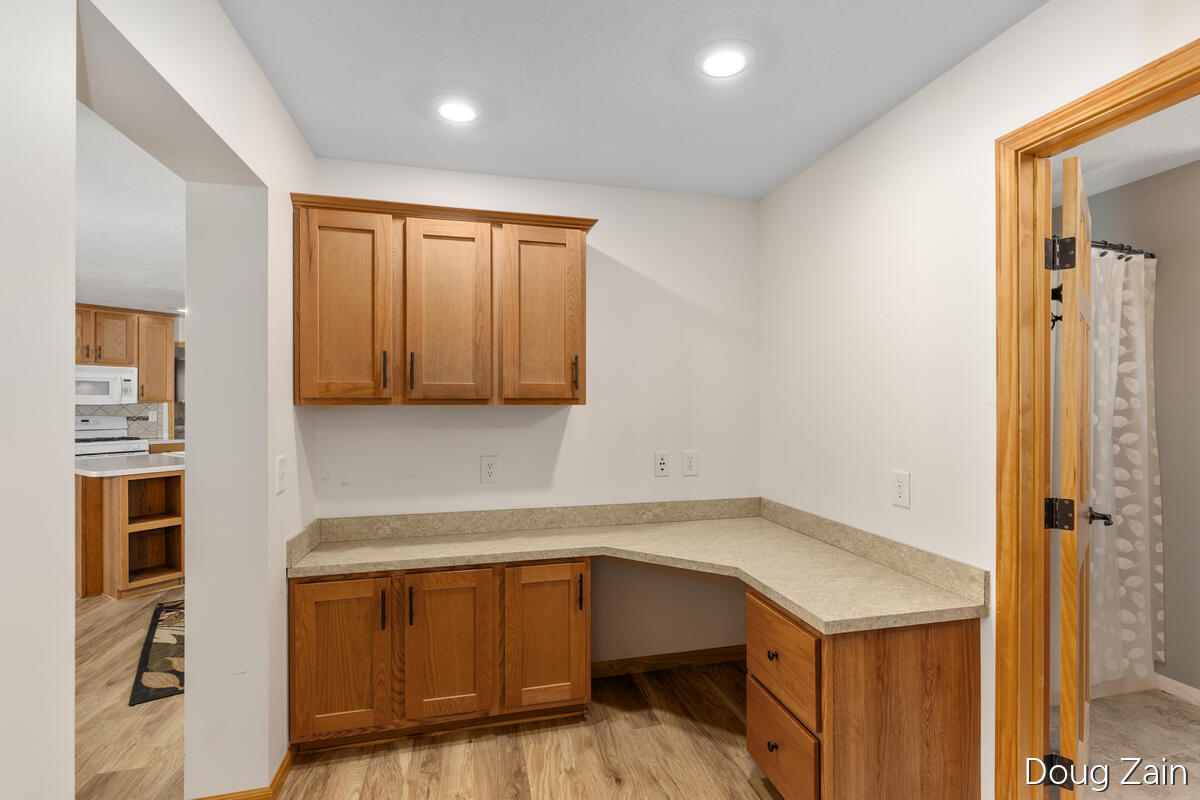 13611 Snapdragon Lane Property Photo 18