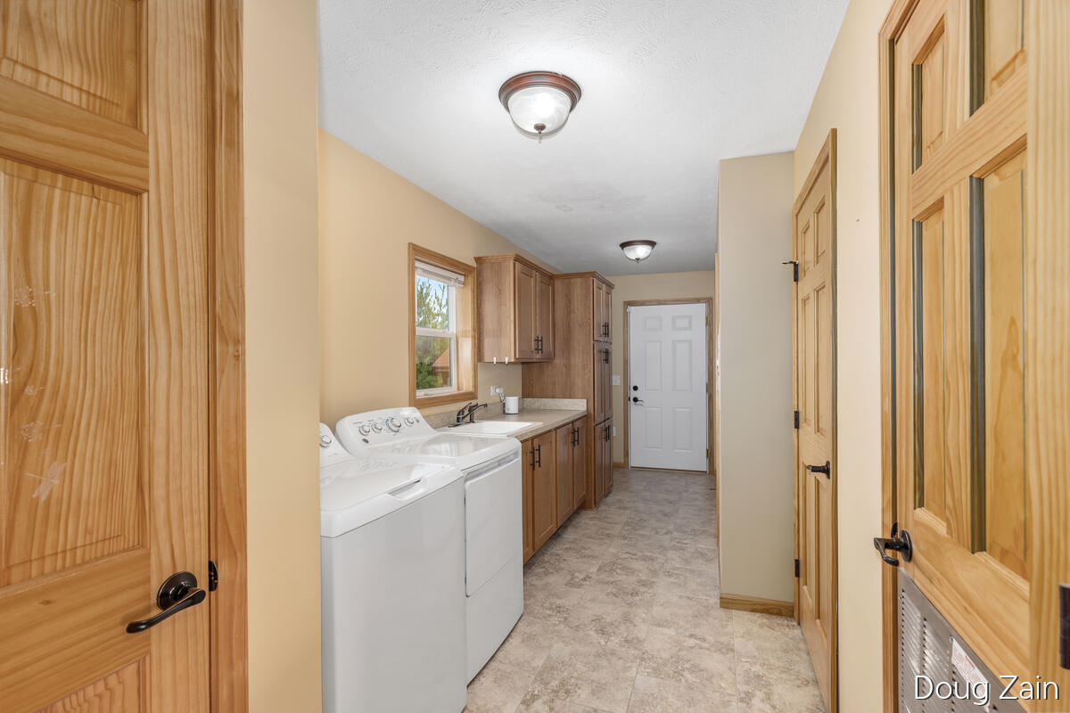 13611 Snapdragon Lane Property Photo 20