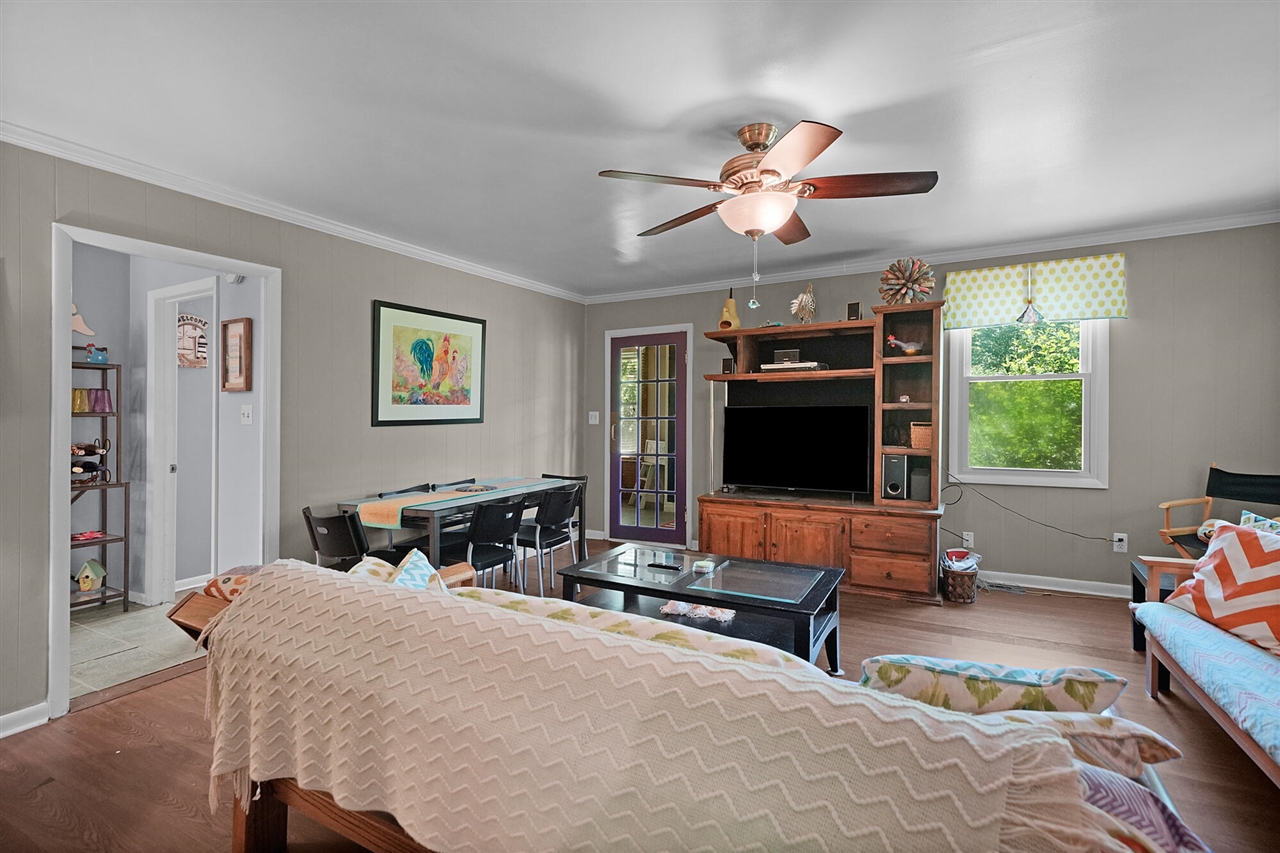 12274 Red Arrow Highway Property Photo 6