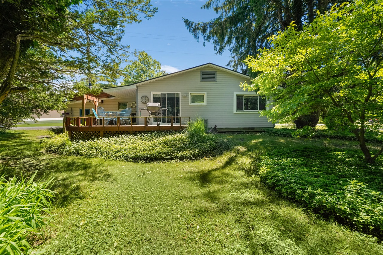 12274 Red Arrow Highway Property Photo 21