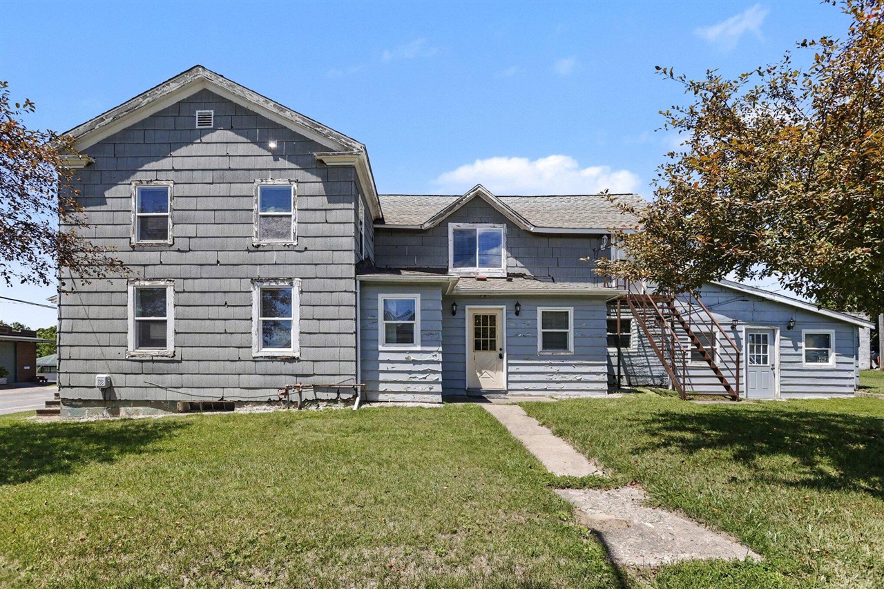 4737 Territorial Road Property Photo 1