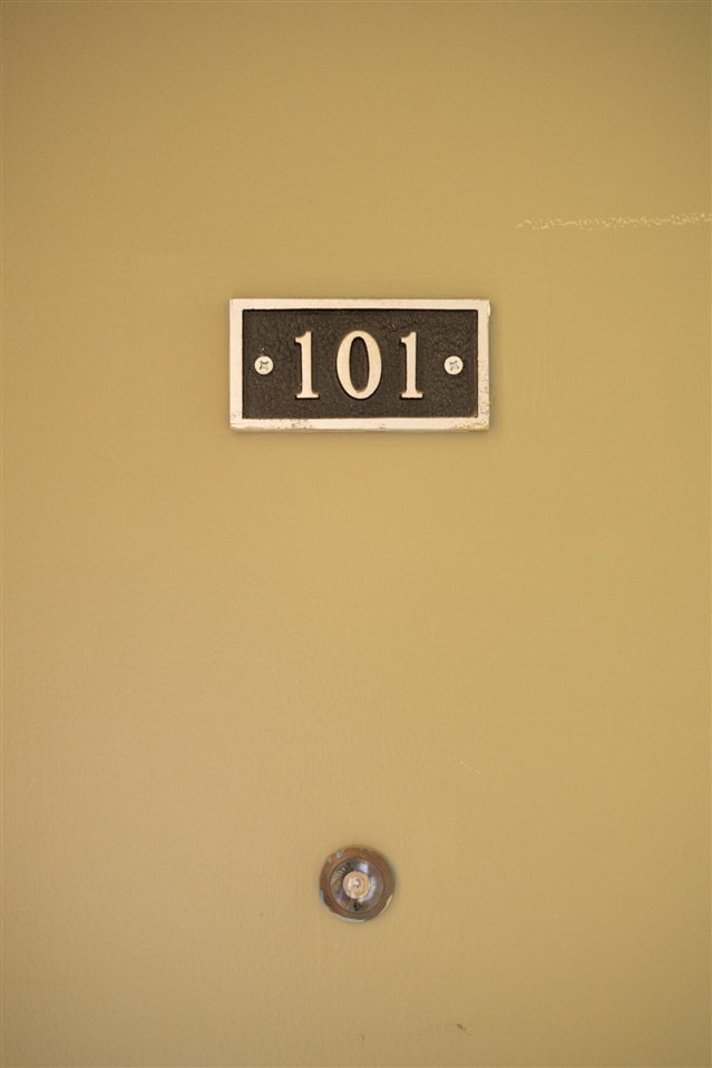 1213 Island Drive Property Photo 5