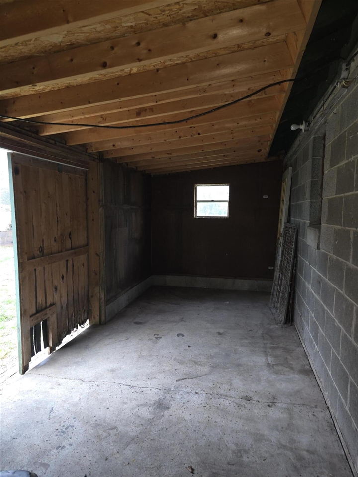 622 Maple Street Property Photo 14