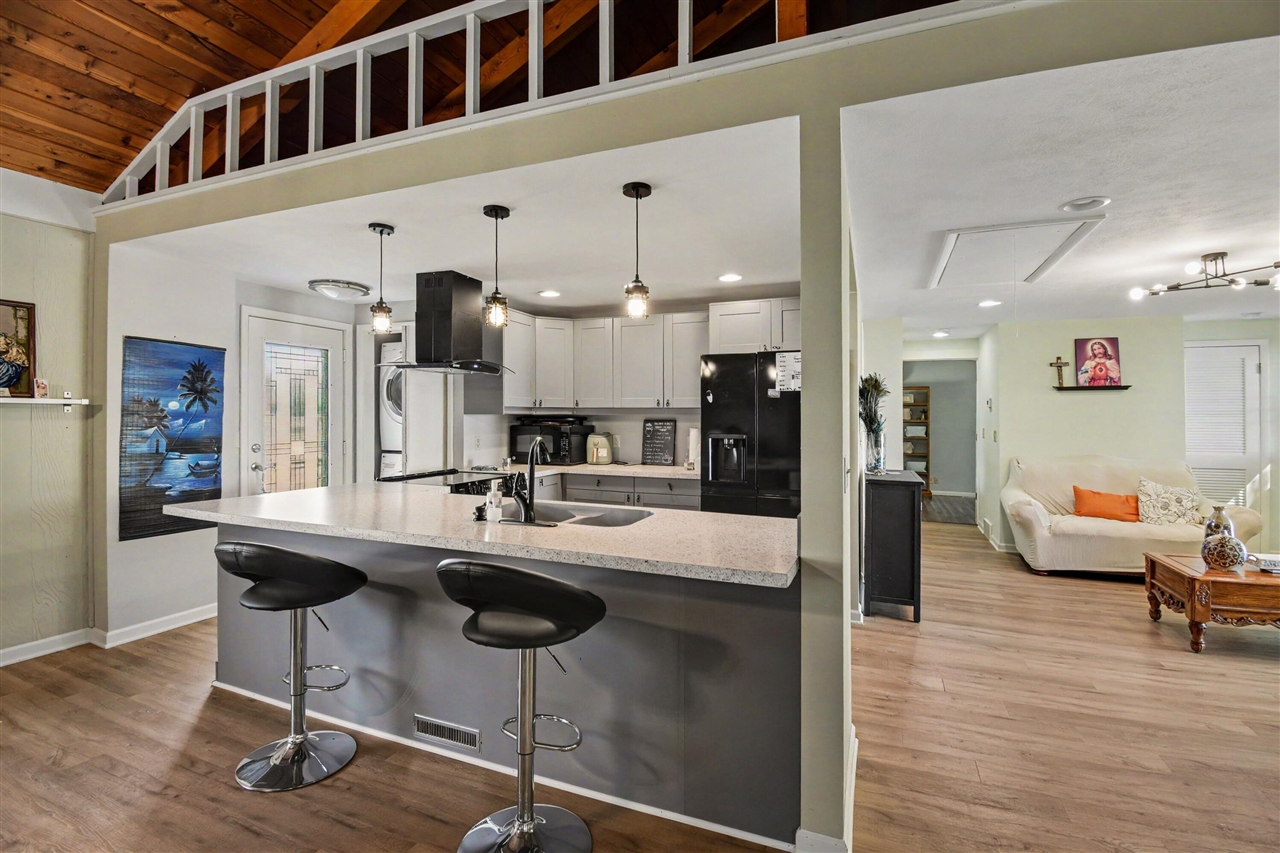 7848 Bay Meadow Property Photo 19