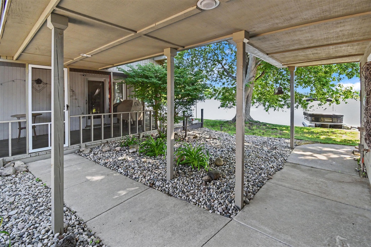7848 Bay Meadow Property Photo 38