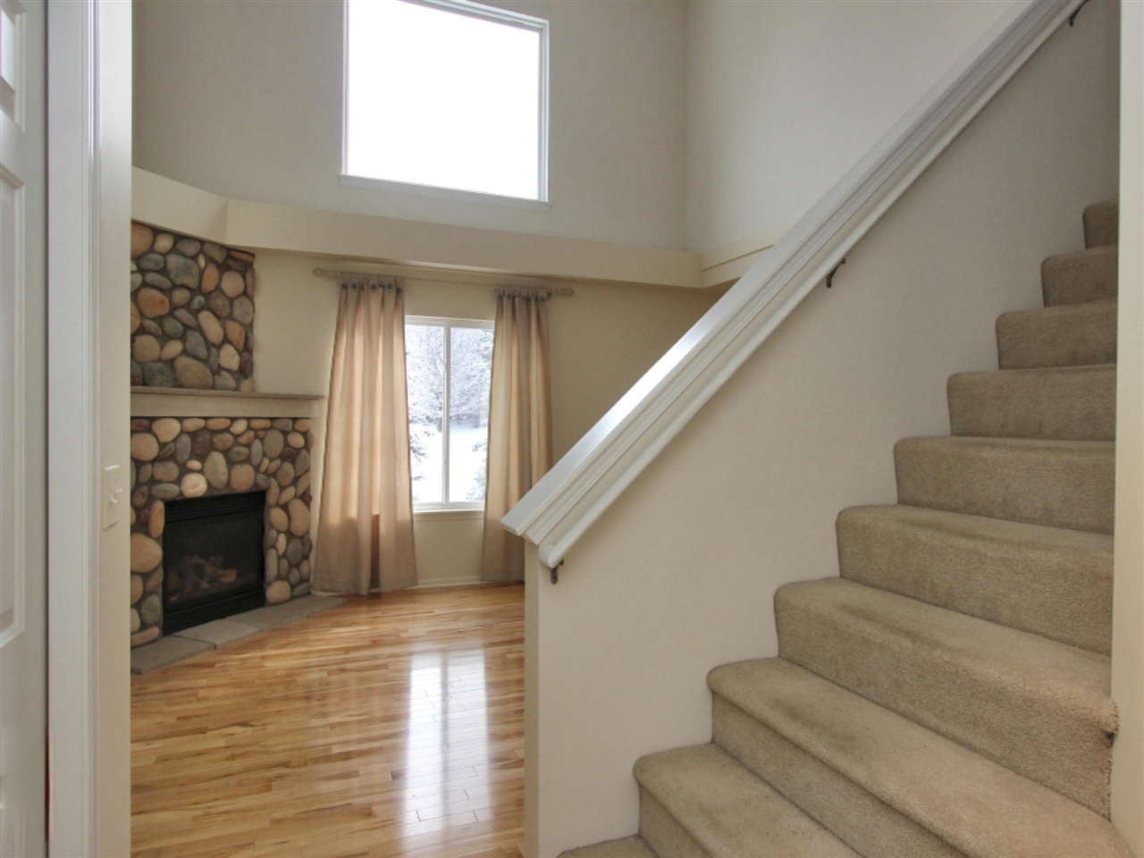 5978 E Lyn Haven Drive Property Photo 5