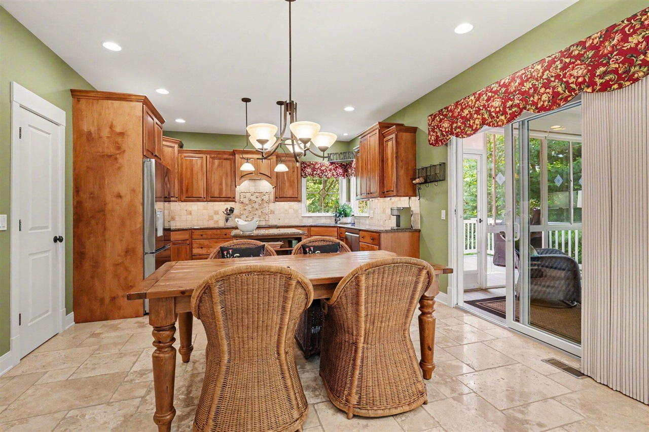 4492 Oak Arbor Drive Property Photo 20
